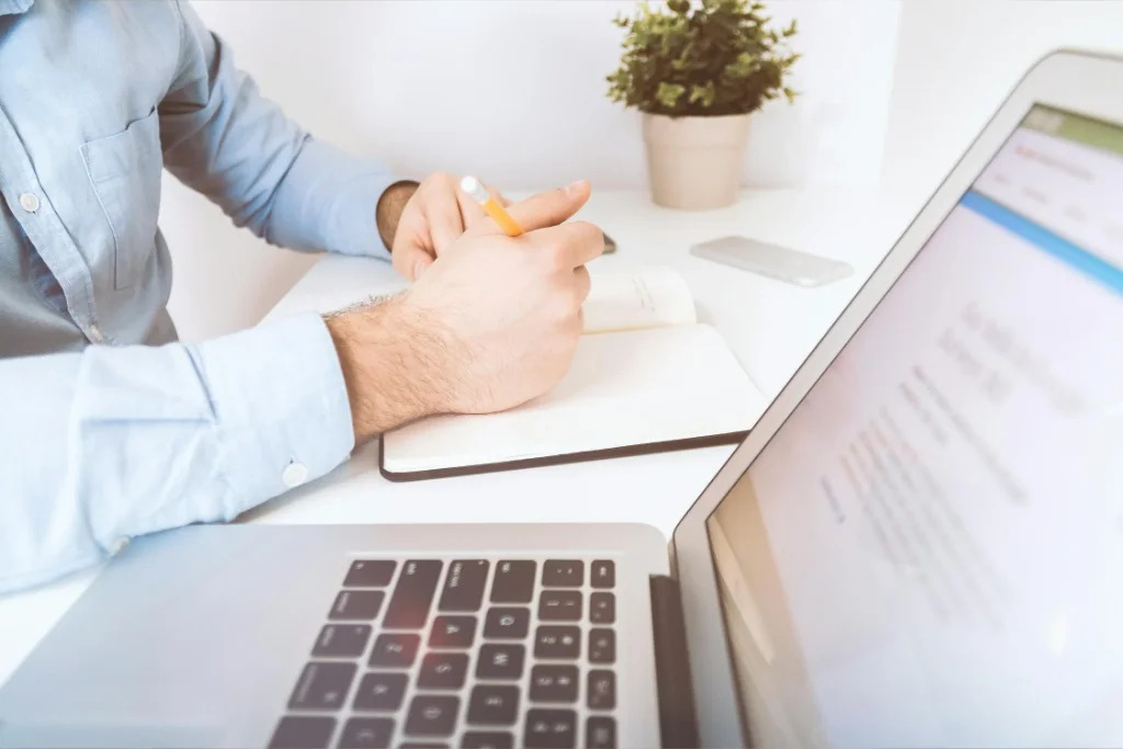 Listing Coordinator service